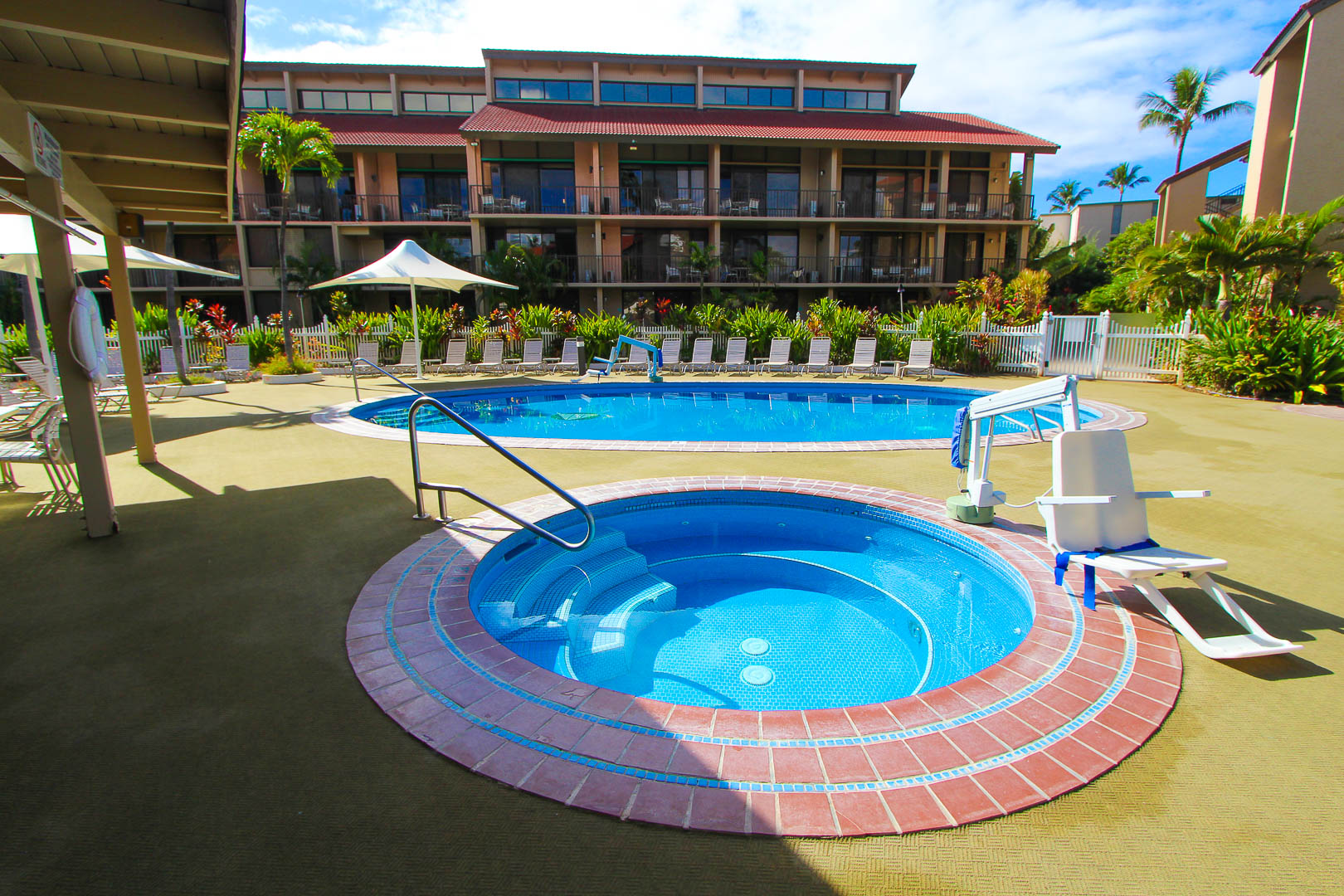 Maui Schooner Pool Area